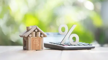 Česká ekonomika roste, inflace však drží sazby stále vysoko. Co čeká hypotéky a refinancování v příštích letech a jakou fixaci zvolit?